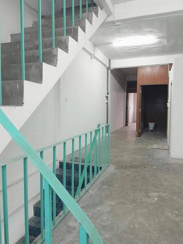 ให้เช่าอาคารพาณิชย์ 4.5 ชั้น เช่าตึกหลังมุมอาคารเปล่า ทำเลสุขสวัสดิ์26