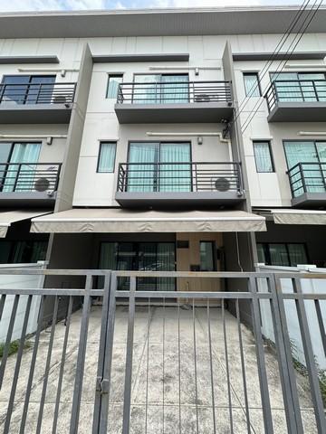 ขายทาวน์โฮม3ชั้นย่านบางกรวย ปิ่นเกล้า จรัญสนิทวงศ์ บ้านกลางเมืองปิ่นเกล้า-จรัญฯ