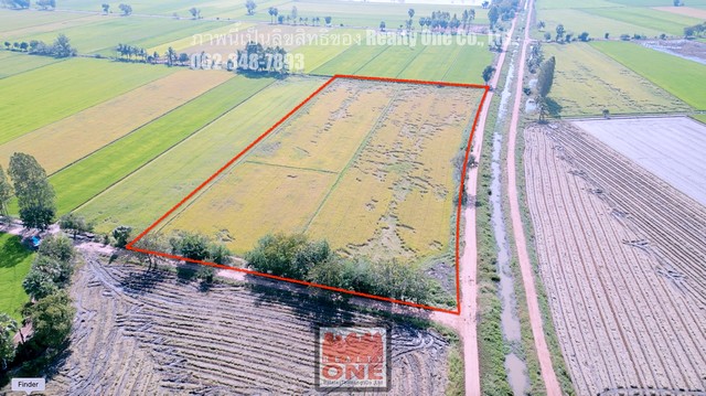 ขายที่ดิน แปลงมุม ติดถนนชลประทาน ต.ห้วยกรด อ.สรรคบุรี จ.ชัยนาท