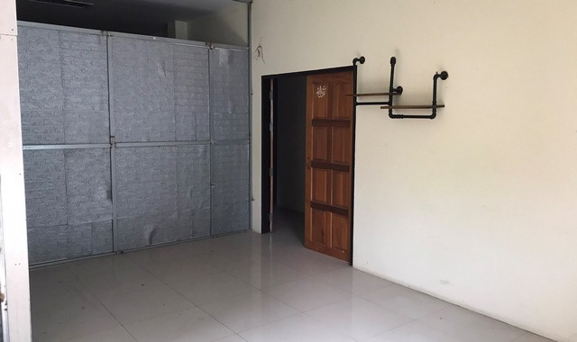 ขายอาคารพาณิชย์  อำเภอเมืองอุบลราชธานี อุบลราชธานี (PKK04-05573)