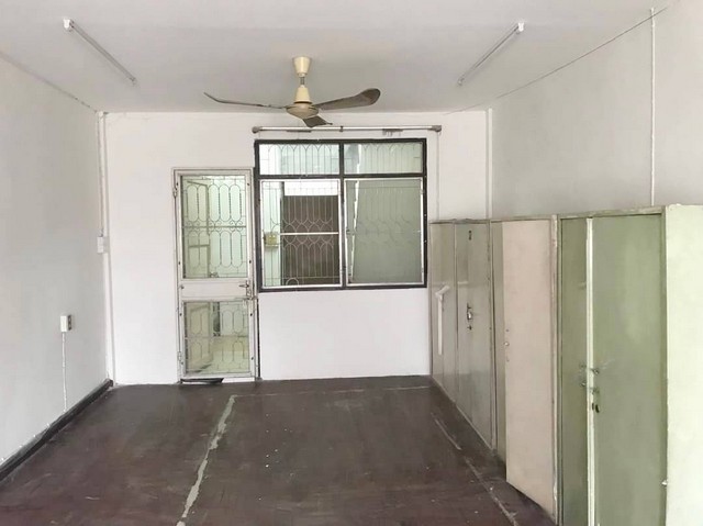 ให้เช่าอาคารพาณิชย์ 3.5 ชั้น ทำเลสุขสวัสดิ์31/1 ใกล้ถนนใหญ่เพียง80เมตร