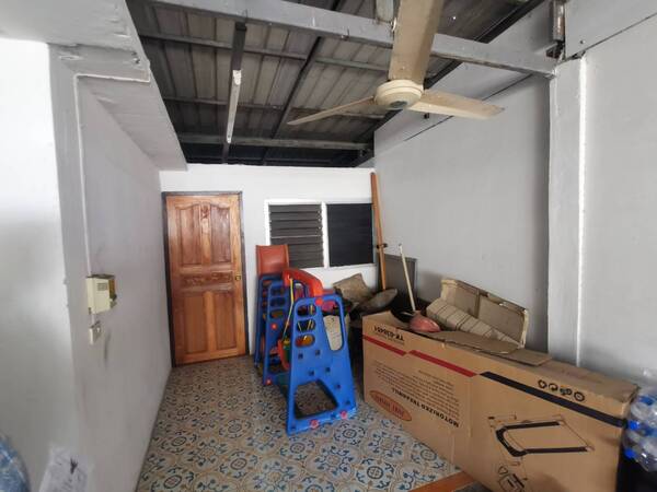  ขาย​ ตึก​4.5ชั้น​ ทำเลดีใกล้​Mrt.ท่าพระ​ ซ.เพชรเกษม 