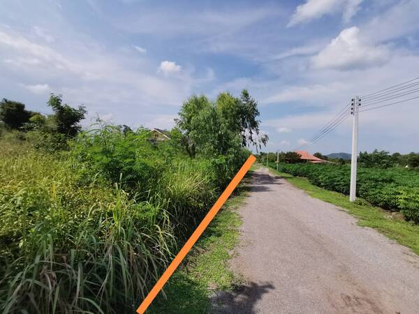 ขายที่ดินแปลงสวย ติดถนนสาธารณะ ขนาด 1ไร่ อำเภอสวนผึ้ง ราชบุรีน้ำ-ไฟพร้อม เหมาะปลูกบ้านตากอากาศ