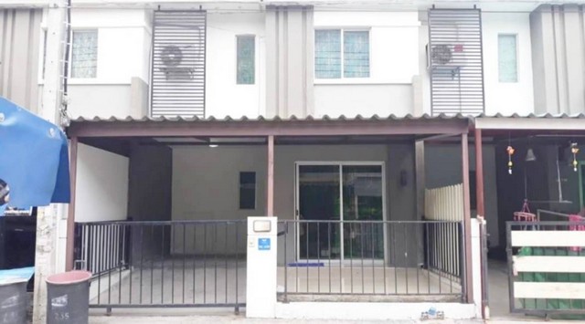 ให้เช่าทาวน์เฮ้าส์ 2 ชั้น หมู่บ้านพฤกษา86ลาดกระบัง54 