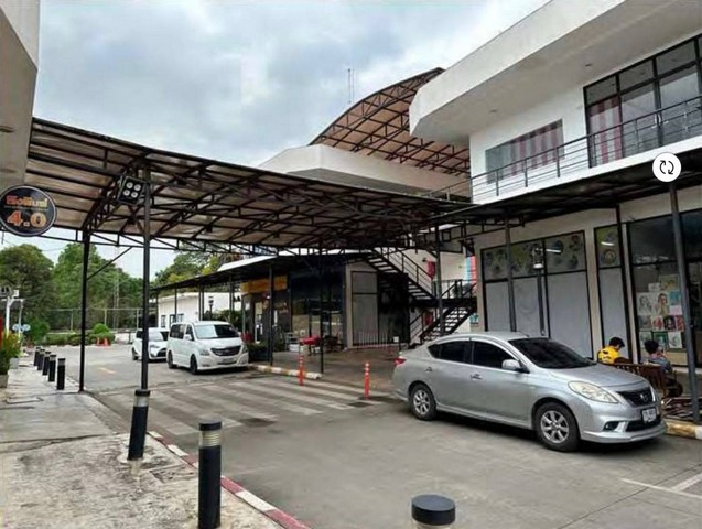 ขาย ที่ดิน พร้อม ธุรกิจศูนย์การค้า บนที่ดิน 6 ไร่ พื้นที่สิ่งปลูกสร้าง 5,326 ตรม. เป็นพื้นที่เช่า ราคา 225,000,000 