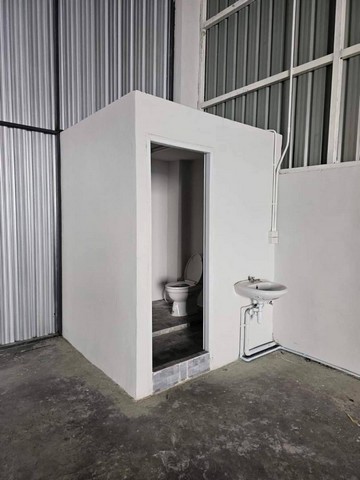 รหัสC5898 ให้เช่า โกดัง คลังสินค้า ในพื้นที่หลายขนาด ขนาดกลาง ขนาดใหญ่ ใกล้ทางด่วนท่าเรือคลองเตย พระราม4