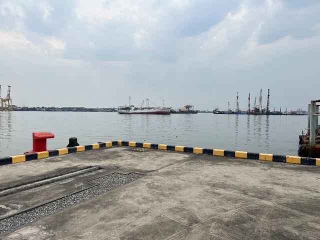 BST549 ให้เช่าโกดังใหญ่เริ่ม1,500ตรม.ติดถ.สุขสวัสดิ์ ติดแม่น้ำเจ้าพระยา Tax Free Zone พื้นที่สีเหลือง มีท่าเรือส่วนตัว 