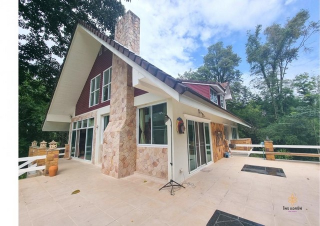 ขายที่ดินบ้านย่านเขาใหญ่เนื้อที่ 2ไร่ใกล้วัดเหวปลากั้งที่ดินโฉนดครุฑแดง