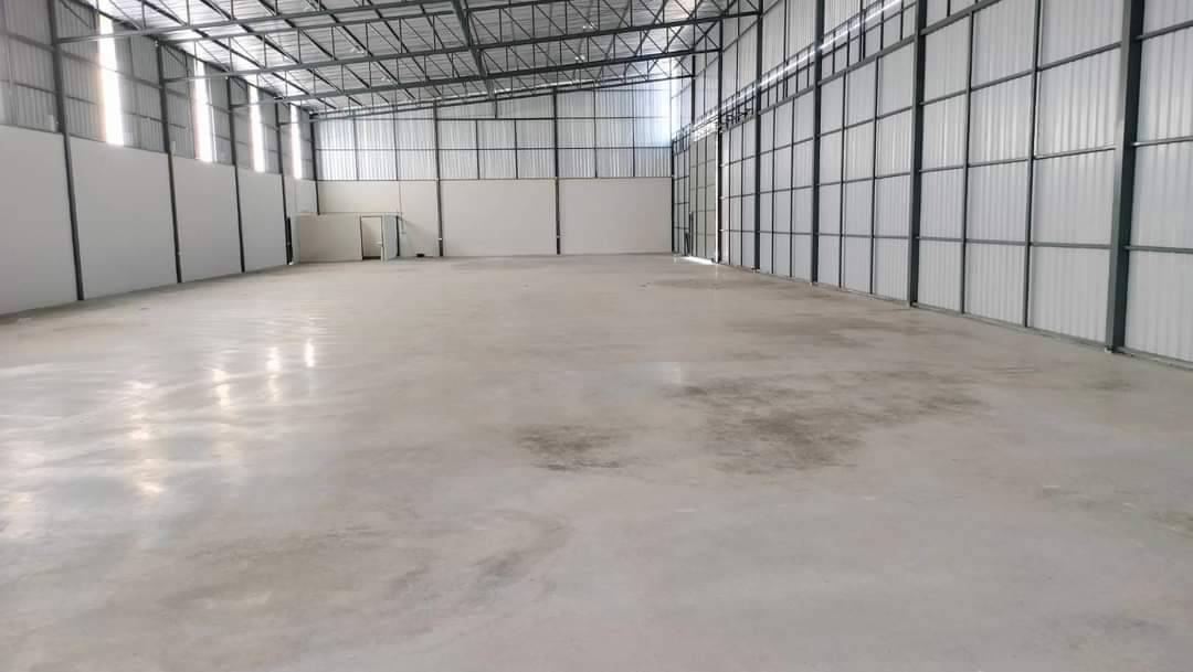 รหัสทรัพย์ R2925 ให้เช่า โกดัง มีขนาด 108-972 ตารางเมตร ฝั่งเลียบมอเตอร์เวย์ ลำลูกกา คลอง 5 ปทุมธานี