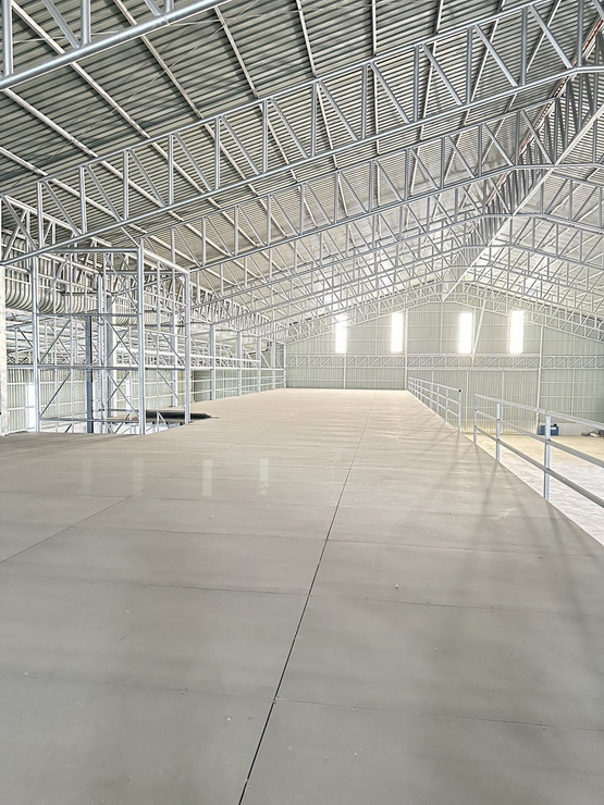 ขายที่ดินพร้อมโกดัง โชว์รูมสินค้าสร้างใหม่พื้นที่ 7 ไร่ 2 งานอยู่อำเภอลาดบัวหลวง จังหวัดอยุธยา