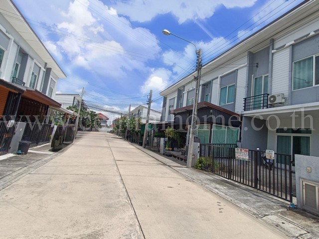 P1 ทาวน์เฮ้าส์ คาซ่า ซิตี้ ดอนเมือง - เทิดราชัน ใกล้ รถไฟฟ้าสายสีแดง สถานีดอนเมือง