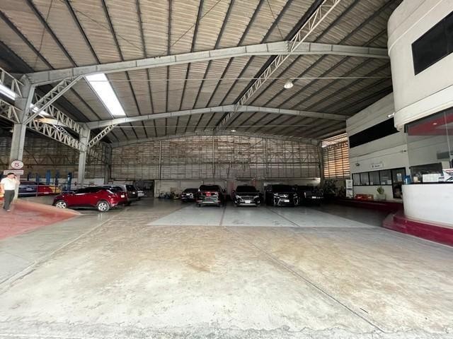 PB3538 ให้เช่าโชว์รูม ริมถนนวิภาวดีรังสิต ทำเลดีติดถนนใหญ่วิภาวดี เหมาะทำโชว์รูมรถหรูและศูนย์บริการ