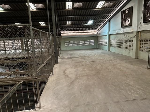 PB3534 ให้เช่าโกดังพร้อมออฟฟิศ ติดถนนบางกระดี่ พระราม2 พื้นที่ใช้สอยรวม 3,520 ตร.ม. รถคอนเทนเนอร์เข้าได้