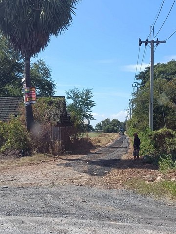 ขายที่ดินเปล่า ถมแล้ว เนื้อที่ 1-2 ไร่ ไฟฟ้า น้ำประปา พร้อม หนองจอก กรุงเทพมหานคร