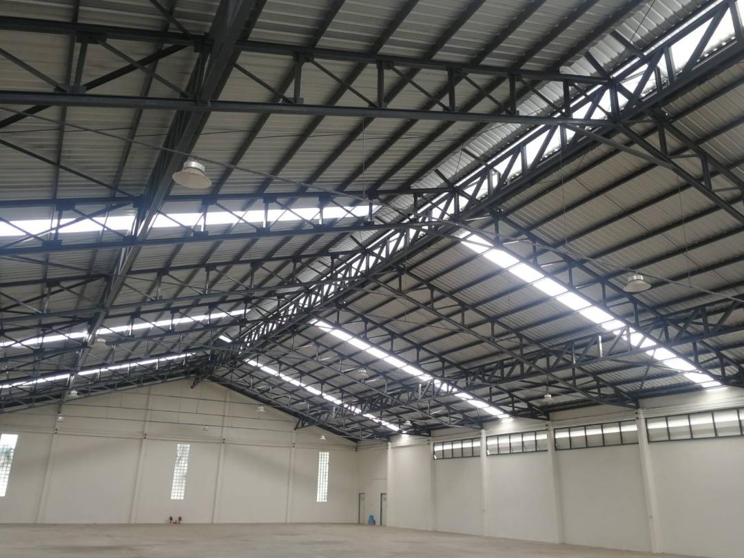 ให้เช่าโกดังพร้อมออฟฟิศ 2,500 ตร.ม.ย่านสุขสวัสดิ์ ประชาอุทิศพื้นที่สีส้มซอยวัดชมนิมิตรแบ่งเช่าได้ 