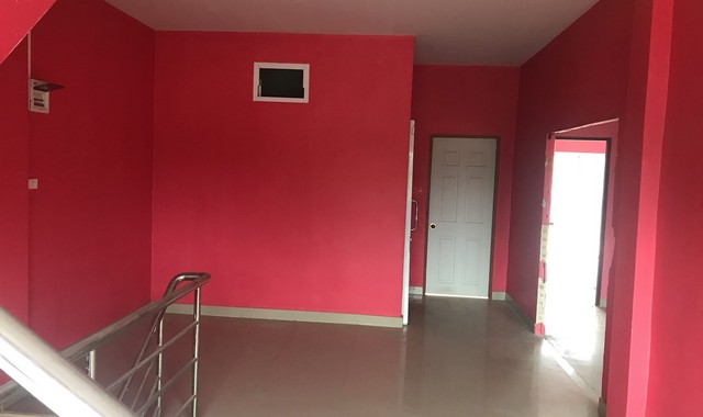 ขายอาคารพาณิชย์     อำเภอวังหิน  ศรีสะเกษ (PKK04-05079)