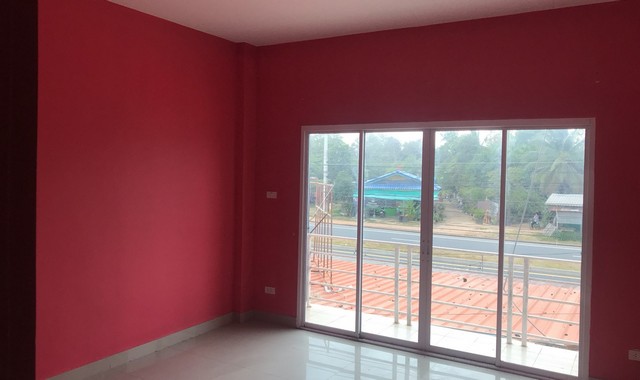 ขายอาคารพาณิชย์     อำเภอวังหิน  ศรีสะเกษ (PKK04-05079)