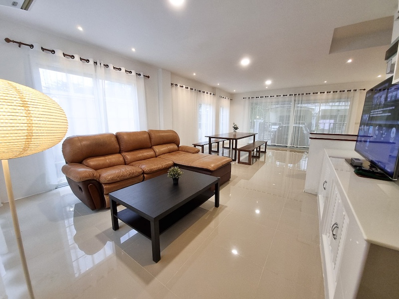 BH2528 ให้เช่าทาวน์เฮ้าส์ (BTSบางหว้า)  URBAN SATHORN สาทร ราชพฤกษ์