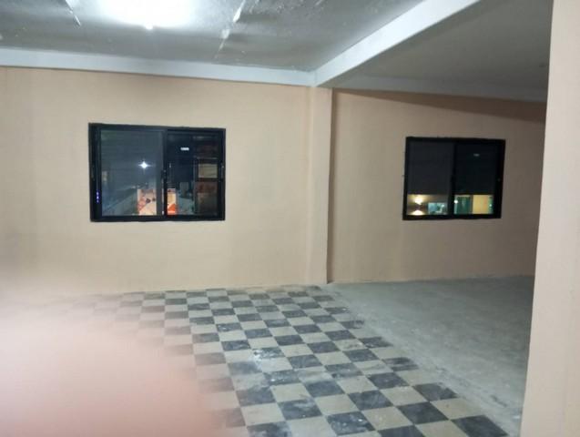 EPL-BR0026 ให้เช่าอาคารพาณิชย์ 3 ชั้น 2 คูหา ปากซอยรัชดา7 ใกล้ MRT ศูนย์วัฒนธรรม 4 ห้องน้ำ เนื้อที่ 30 ตารางวาใกล้เดอะ สตรีท รัชดา