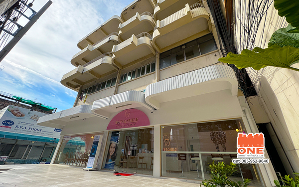 เช่าออฟฟิศ / ทำการค้า อาคารราม71 ติดถนนรามคำแหง71 เยื้องสนามราชมังคลาฯ ราคาเริ่มต้นเพียง 333 บาท/ตรม. ขนาด 120 – 150 ตรม. (ชั้น 2)  