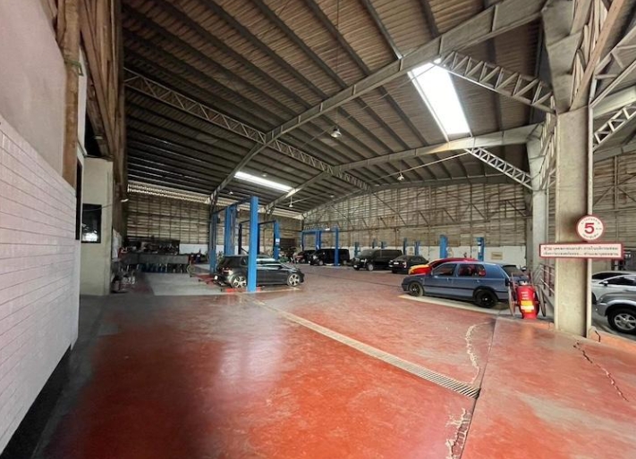  ให้เช่าอาคารโชว์รูม ติดถนนวิภาวดี รังสิต 70 เนื้อที่ 2 ไร่กว่า เขตหลักสี่