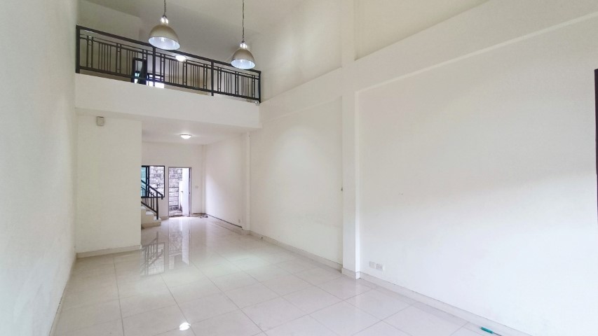 ขายโฮมออฟฟิศ ถนนสุขาภิบาล 5 ตรงข้ามเขตสายไหม B Avenue วัชรพล สภาพสวย เหมาะอยู่อาศัย และทำออฟฟิศ โครงการ บี อเวนิว วัชรพล