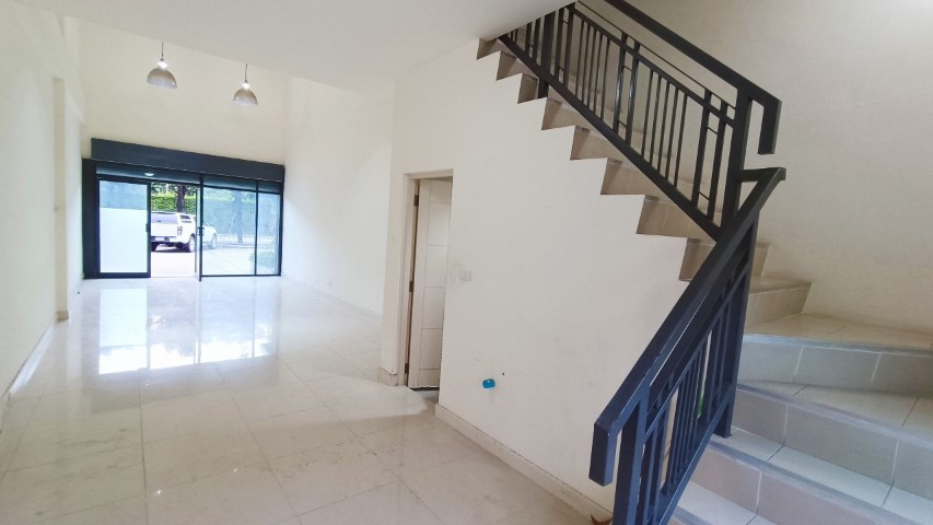 ขายโฮมออฟฟิศ ถนนสุขาภิบาล 5 ตรงข้ามเขตสายไหม B Avenue วัชรพล สภาพสวย เหมาะอยู่อาศัย และทำออฟฟิศ โครงการ บี อเวนิว วัชรพล