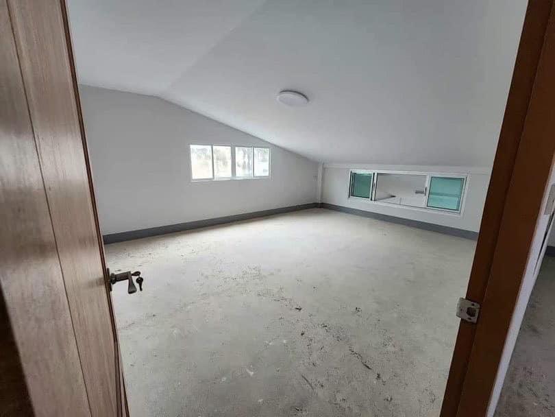 CH888-ST-SE ขายโกดังย่านบางบอน เอกชัย พื้นที่ 400 ตรม. พร้อมออฟฟิศขนาด 3 ชั้น ใหม่เอี่ยม