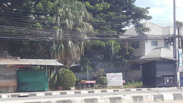 ขายที่ดินเปล่า 80 ตร.วา ติดถนนหลักเข้า กทม. ใจกลางอำเภอท่าม่วง จ.กาญจนบุรี  ZB028
