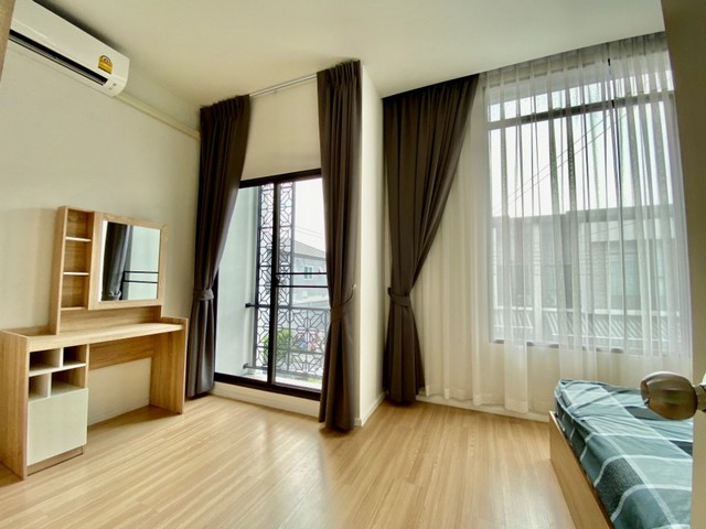 ขายและให้เช่าทาวน์โฮม 2 ชั้น ม.พลีโน่ บางใหญ่ พร้อมเฟอร์นิเจอร์