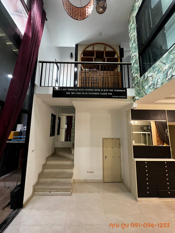  ขายทาวน์โฮม 3 ชั้น หมู่บ้าน Eco space บางนา- วงแหวน พื้นที่ 24.7 ตร.ว. พื้นที่ใช้สอย 200 ตร.ม. 3 ห้องนอน 3 ห้องน้ำ แต่งสวย 