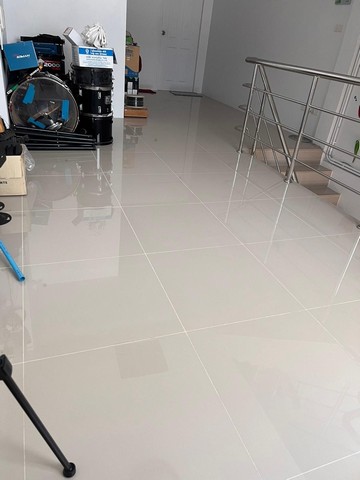 บ้านสวย 3 ชั้น ในซอย.ฉาง ใกล้ห้างเซนทรัล  จังหวัดนครศรีธรรมราช    ZST176