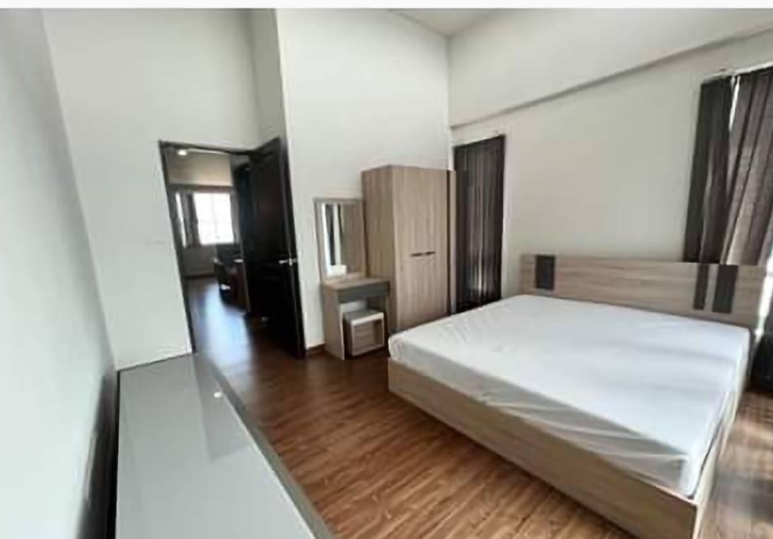  ให้เช่าโฮมออฟฟิศ 4ชั้น โครงการบิซ เเกลเลอเรีย นวลจันทร์-เกษตรนวมินทร์