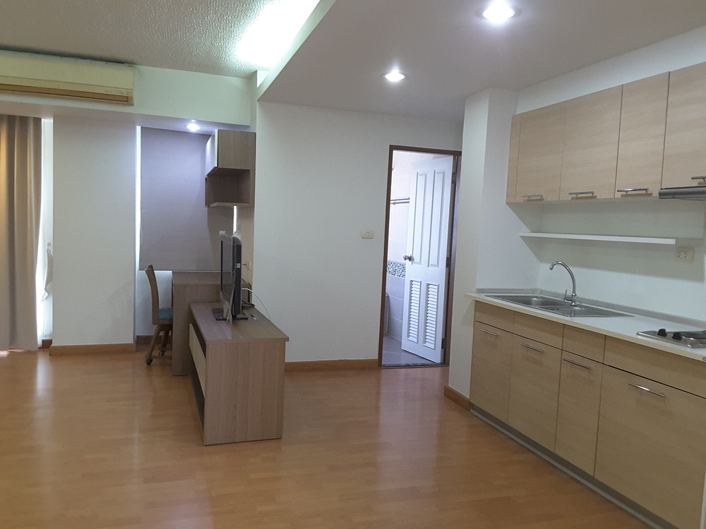 คอนโดเดอะวอเตอร์ฟอร์ด สุขุมวิท 50 (The Waterford Sukhumvit 50) ห้องสตูดิโอ BTS อ่อนนุช
