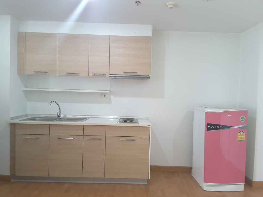 คอนโดเดอะวอเตอร์ฟอร์ด สุขุมวิท 50 (The Waterford Sukhumvit 50) ห้องสตูดิโอ BTS อ่อนนุช