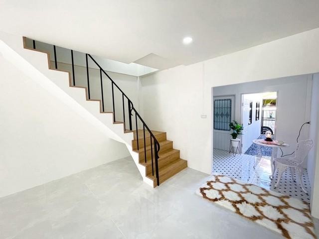 PB3549 ขายทาวน์โฮม 3 ชั้น ซอยสายไหม 34 หมู่บ้านชลดดา ใกล้ ตลาดเอซีสายไหม เดินทางสะดวก โครงการติดถนนสายไหม