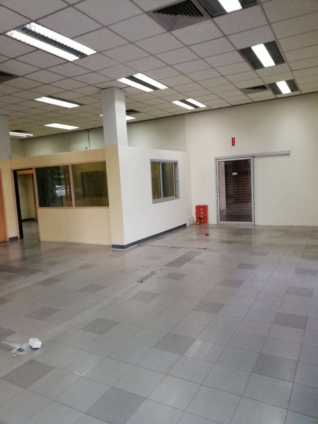 ขายด่วน อาคารสำนักงาน ติดถนนพระรามสอง บางขุนเทียน กทม