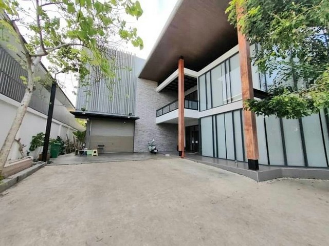 WW94G  ขาย โฮมออฟฟิศ 2ชั้น พร้อมโกดัง ซอยสุขุมวิท101 แยก44