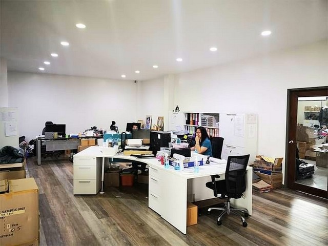 WW94G  ขาย โฮมออฟฟิศ 2ชั้น พร้อมโกดัง ซอยสุขุมวิท101 แยก44