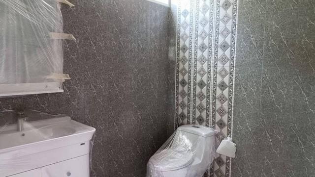 ขายโฮมออฟฟิศ 4 ชั้น 3 คูหา ถ.สุทธิสารวินิจฉัย โครงการ รัชฎากาญจน์ รัชดา-สุทธิสาร  มีลิฟท์  ขนาดพื้นที่ใช้สอย 924 ตรม.3 ห้องนอน 9 ห้องน้ำ