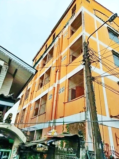 ขายอพาร์ทเม้นท์ 5 ชั้น เซ็นทรัล รามอินทรา 24นอน พหลโยธิน 46-50 ปั้มบางจาก พร้อมที่ดิน 40ตรว.  24น้ำ จอดรถได้20คัน