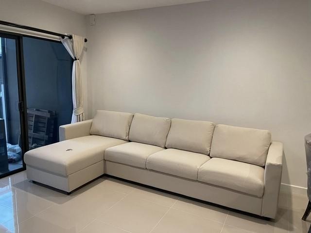 PO77 ขายบ้าน หมู่บ้าน วี คอมพาวด์ บางนา-ศรีนครินทร์ V COMPOUND BANGNA-SRINAKARIN ใกล้เมกะ บางนา เฟอร์ครบพร้อมอยู่ 3 ห้องนอน   