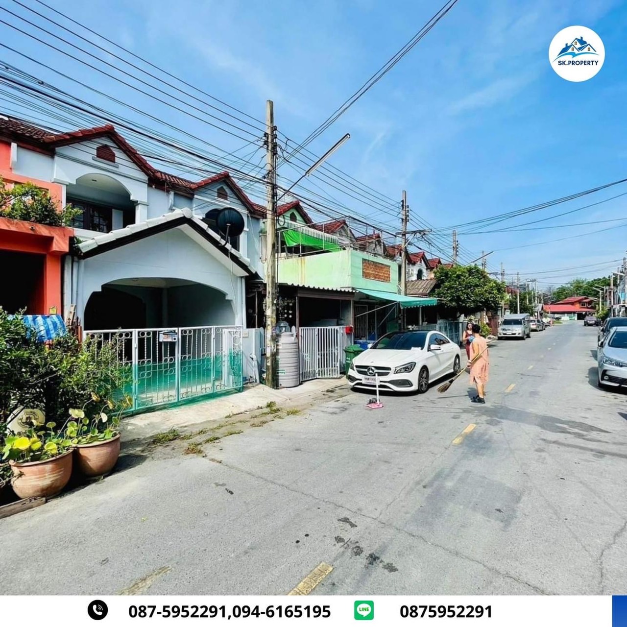 ขายทาวน์เฮ้าส์ หมู่บ้านเอกลดา    รีโนเวทใหม่ทั้งหลัง ฟรีโอน
