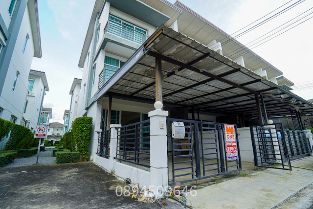 ขาย ทาวน์โฮมหลังริม Town Avenue พระราม 9 เนื้อที่ 20.4 ตร.วา 3 ชั้น 3 ห้องนอน 3 ห้องน้ำ 
