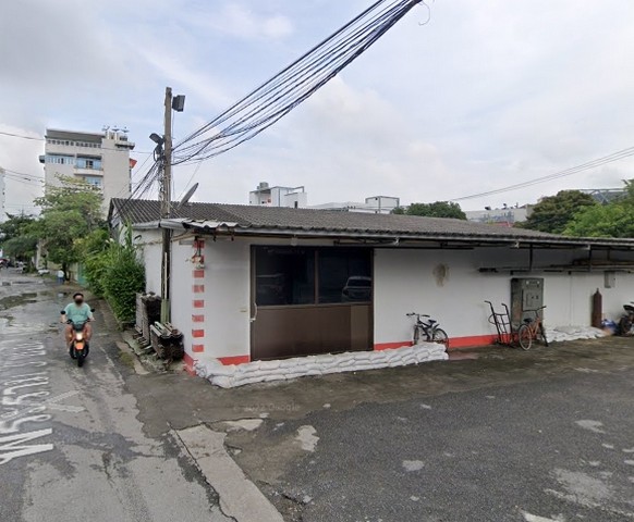 ให้เช่าโกดัง 800 ตารางเมตร บนที่ดิน 1 ไร่ ถนนพระราม 3 ทำร้านอาหารได้หรือโกดังก็เหมาะ