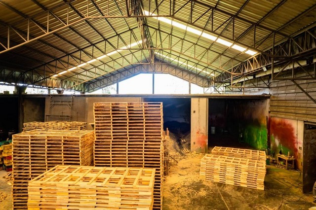 ขายด่วนๆ โรงงานไม้พาเลท และไม้แปรรูป  ตำบลหนองปลาไหล อำเภอเมืองสระบุรี จังหวัดสระบุรี