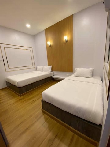 ขายด่วน รีสอร์ท เนื้อที่ 2 ไร่ ตั้งอยู่ ต.แสงอรุณ อ.ทับสะแก จ.ประจวบคีรีขันธ์