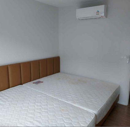  ให้เช่าทาวน์โฮม3ชั้น บ้านกลางเมือง วัชรพล มี 3ห้องนอน 3 ห้องน้ำ ใกล้ทางด่วนสุขาภิบาล5