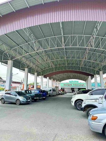 ขาย/ให้เช่า อาคารพานิชย์ 3 ติดถนน  ตลาดหางดง อ.เมือง   เชียงใหม่