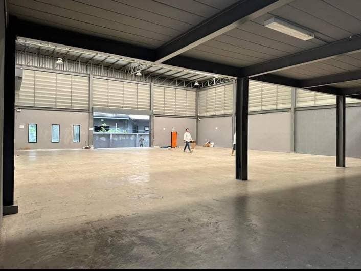 ให้เช่าโกดังโรงงานพร้อมออฟฟิศสำนักงาน 2ชั้น เนื้อที่ 2 งาน 77ตรว.   ซอยคิงคอง บางบ่อ สมุทรปราการ